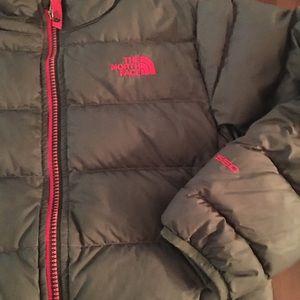 The North Face Boys down parka like new